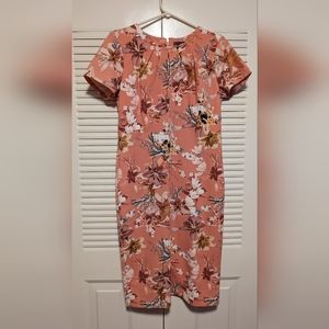 ⭐ BOGO | Suzy Shier Coral Floral Dress - Ladies Size M